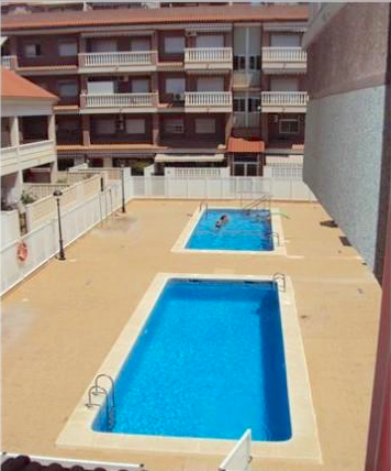 Апартаменты в курортном городе Канет (Валенсия).