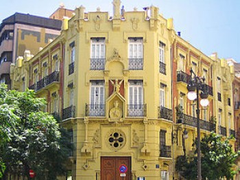 Валенсийский район L'Eixample имеет самую высокую в городе стоимость жилья