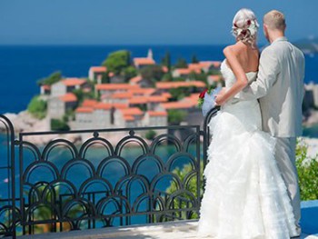 Опубликован новый порядок учета рождения детей, браков и смертей для россиян за рубежом