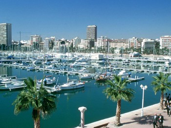 Британцы стали меньше покупать жильё в Испании