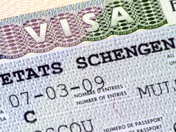 Испания готова отменить визы для россиян 