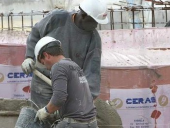 В Испании сократилась число иностранных работников