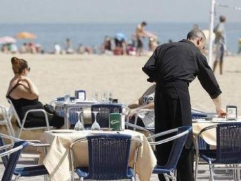 Снижение безработицы в Испании в ноябре 2021 года стало самым большим с 1996 года