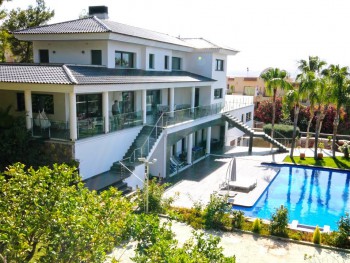 Число покупок жилья в Испании выросло на 2,4% в третьем квартале 2022 года