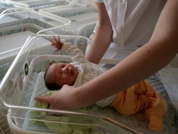 В Мадриде и Барселоне растёт материнство у женщин старше 50 лет