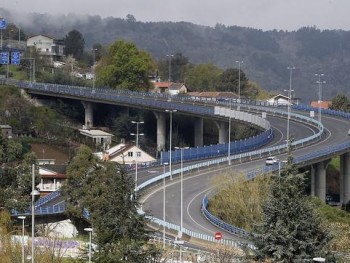 Кризис на 30% снизил интенсивность движения по платным дорогам Испании