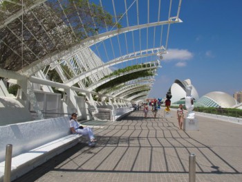 В Валенсии наступило лето