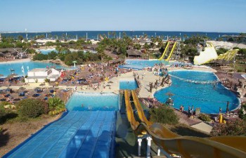 «Акваполис» в Ла Пинеда предлагает новинки для любителей серфинга 