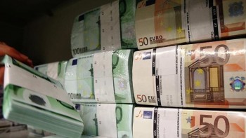 Банк Испании уточнил размер госдолга страны