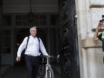 Казна  Валенсии сэкономит на содержание новой администрации города 130 тыс. евро в год