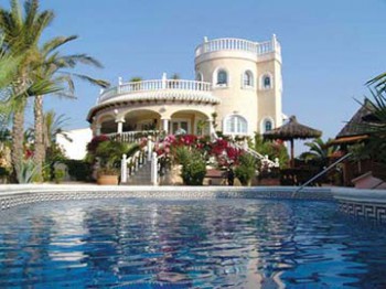 Эксперты изучают географию покупок недвижимости для получения ВНЖ 