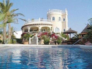 Рынок недвижимости в Испании вырос впервые за три года