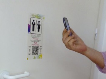 Библиотека Мурсии приобщает к чтению… в туалете