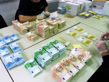 В Испании не дадут потеряться деньгам