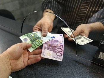 Хочешь купить валюту – заполни анкету