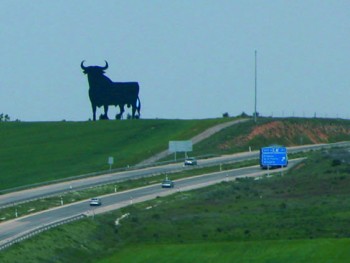 Испанскому бренду Toro de Osborne исполнилось 60 лет