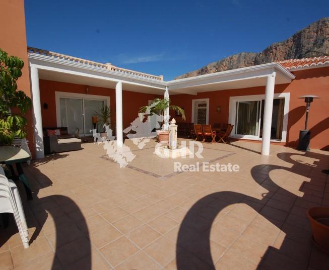 Шикарная вилла в Хавии (Аликанте)