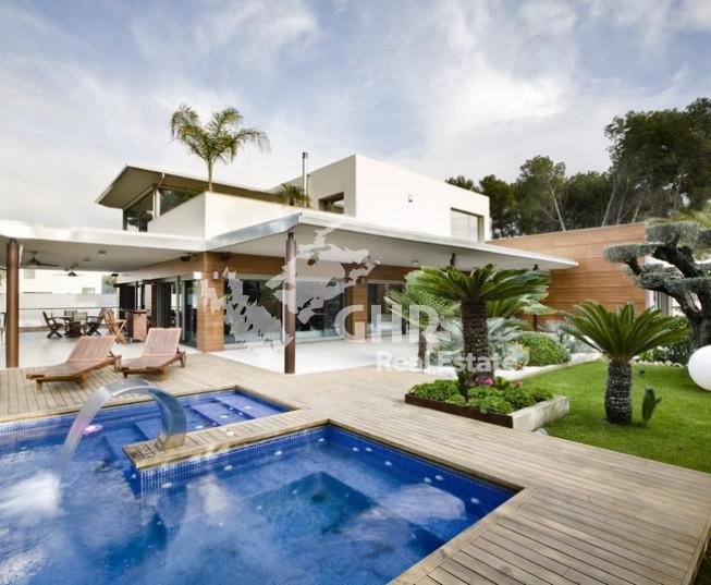 Элитная вилла в пригороде Валенсии (Элиана)